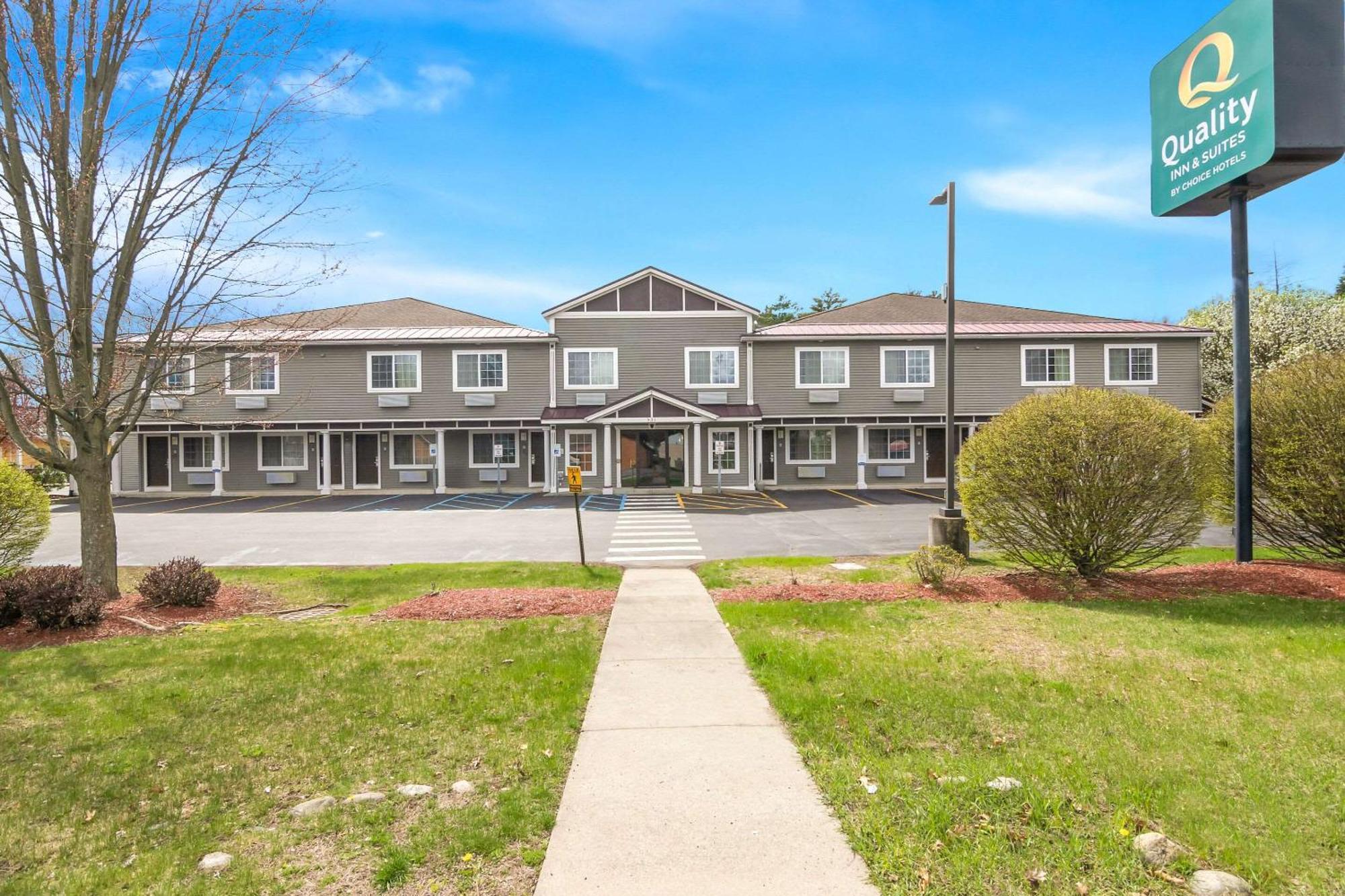 Red Roof Inn Glens Falls - Lake George Queensbury Exterior foto